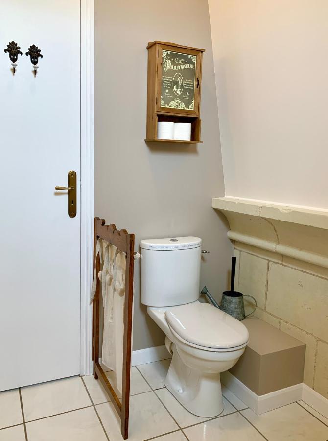 L'Ange Est Reveur Bed & Breakfast Langeais Exterior photo