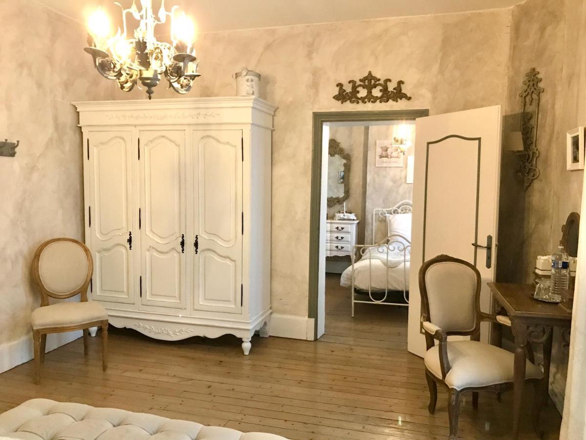 L'Ange Est Reveur Bed & Breakfast Langeais Exterior photo