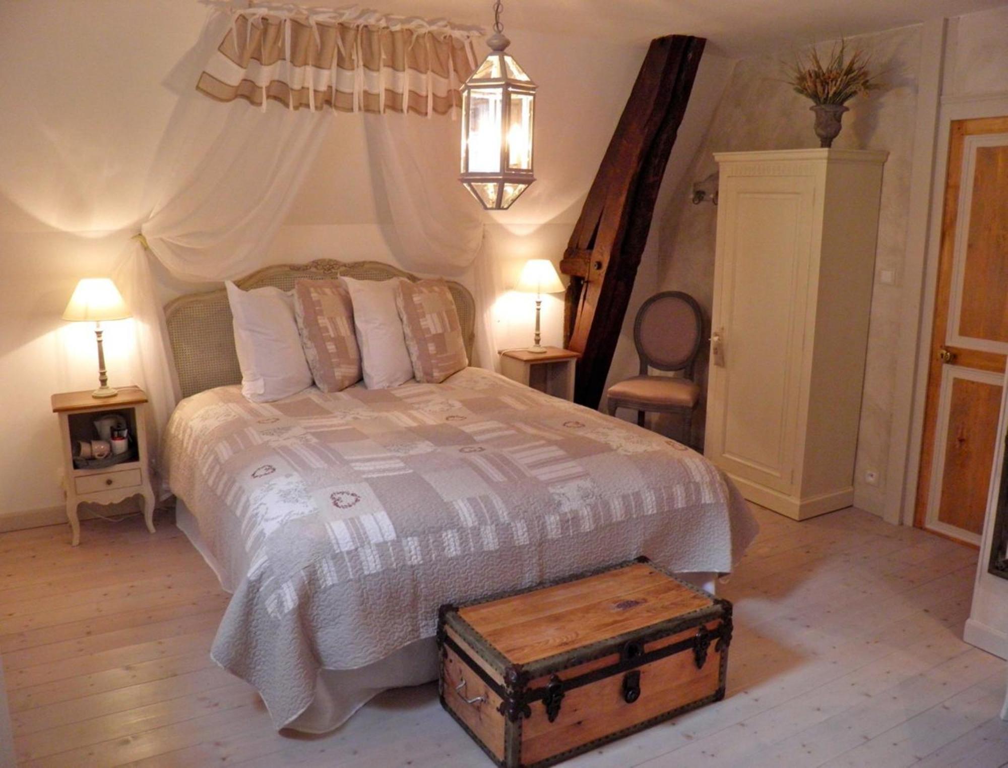 L'Ange Est Reveur Bed & Breakfast Langeais Exterior photo