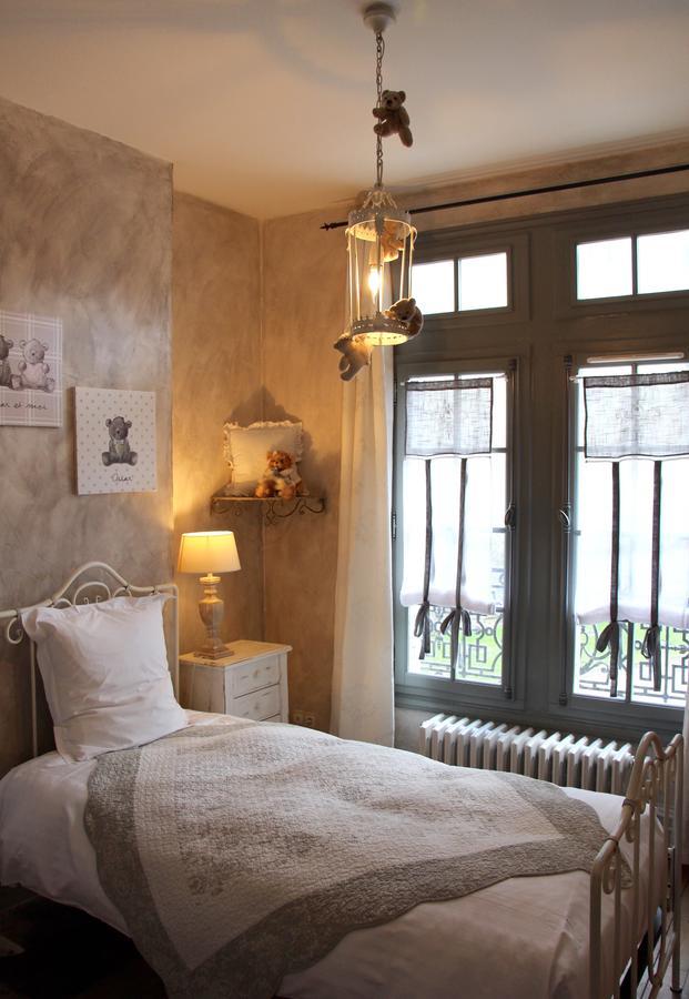 L'Ange Est Reveur Bed & Breakfast Langeais Exterior photo