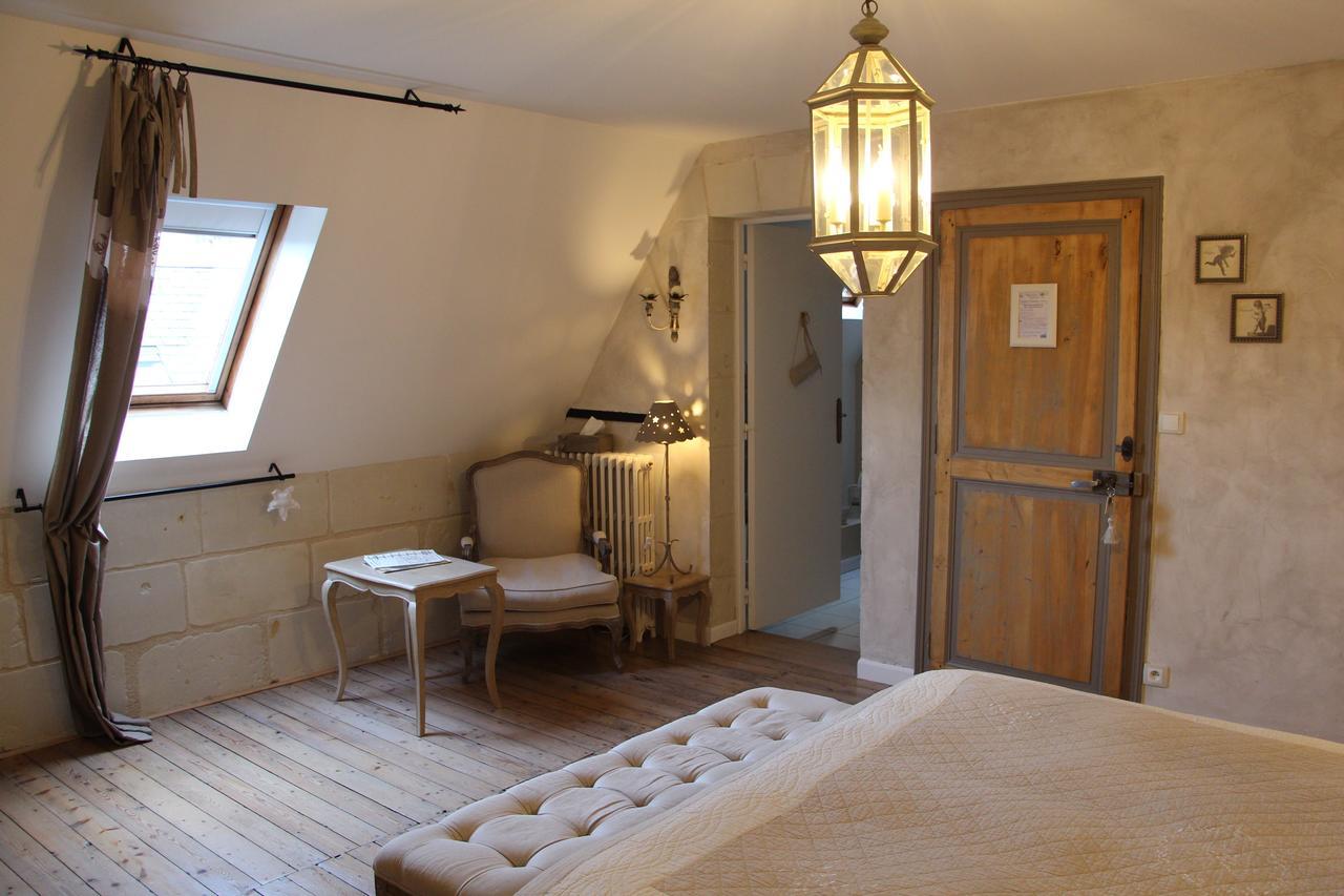 L'Ange Est Reveur Bed & Breakfast Langeais Exterior photo